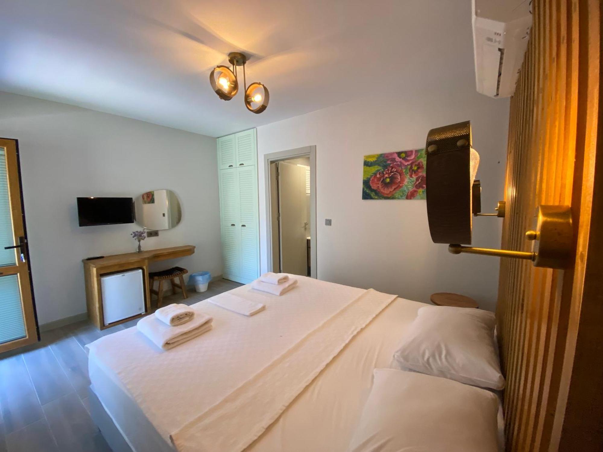Elyada Otel Ve Bag Evi 8 Yas Ustu Bozcaada Exteriör bild